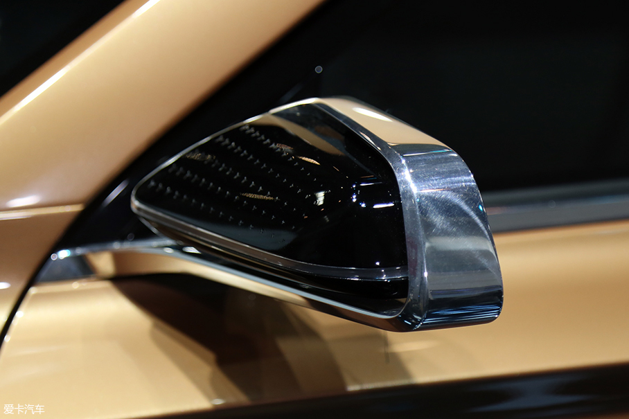 2018北京車展；實拍；奔騰T77概念車型