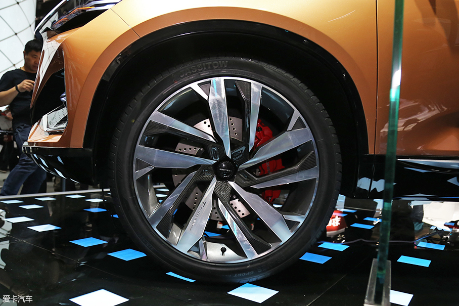 2018北京車展；實拍；奔騰T77概念車型