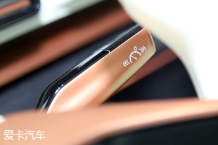 2018北京車展；實拍；奔騰T77概念車型