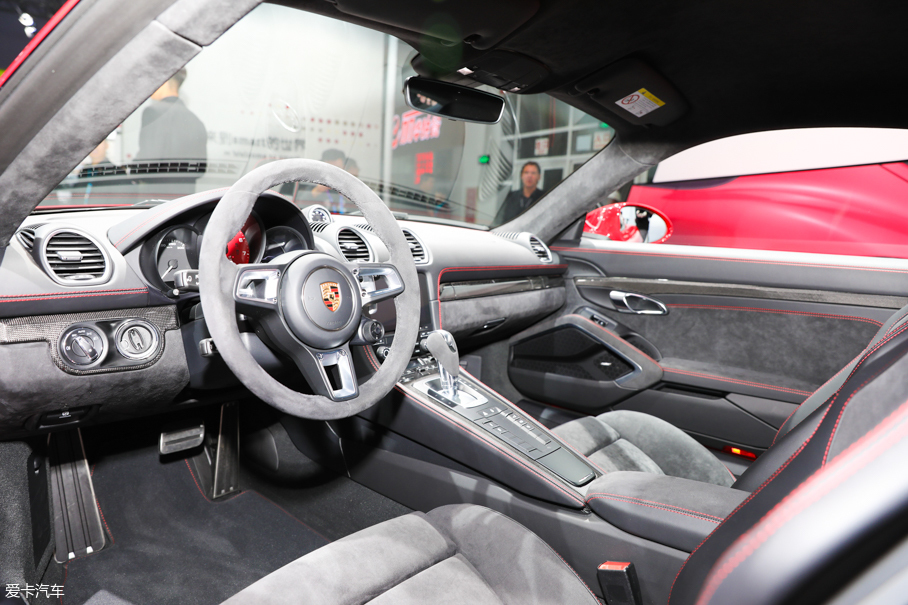 保時捷718 Cayman GTS