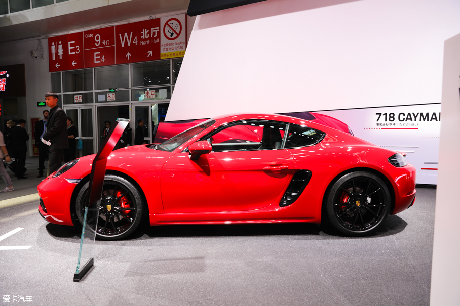 保時捷718 Cayman GTS