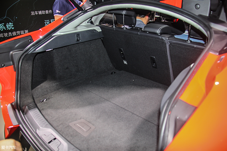 捷豹2018款捷豹I-PACE