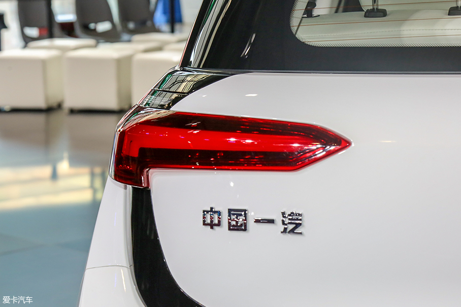 2018成都車展；靜態(tài)評測；靜評；實(shí)拍；新特SITECH DEV