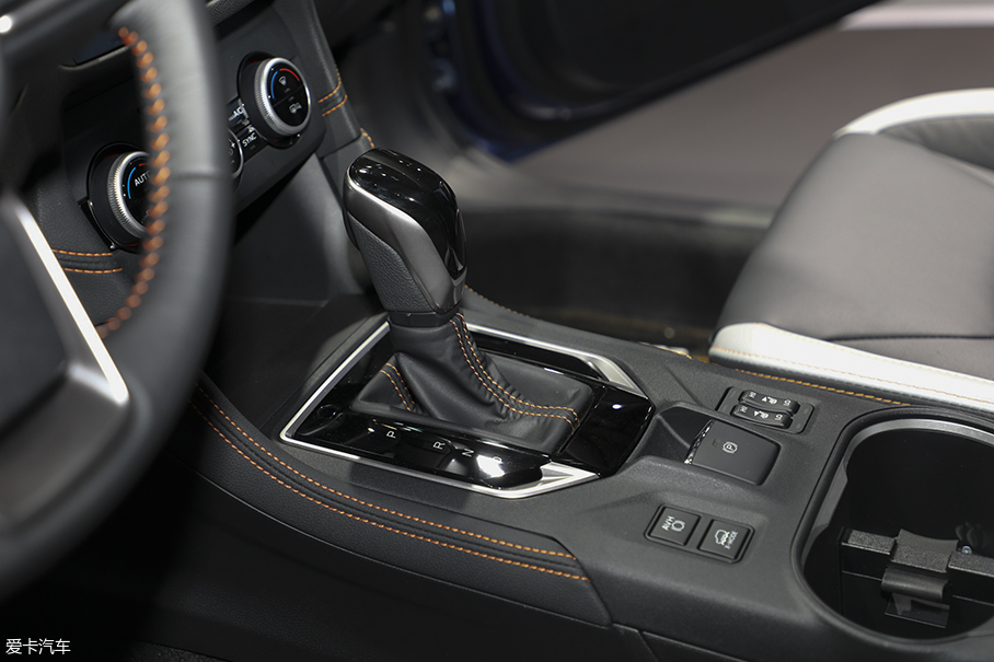 斯巴魯XV Intelligent Boxer混動版