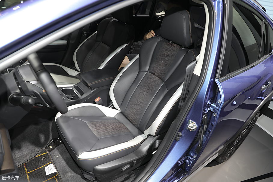 斯巴魯XV Intelligent Boxer混動版