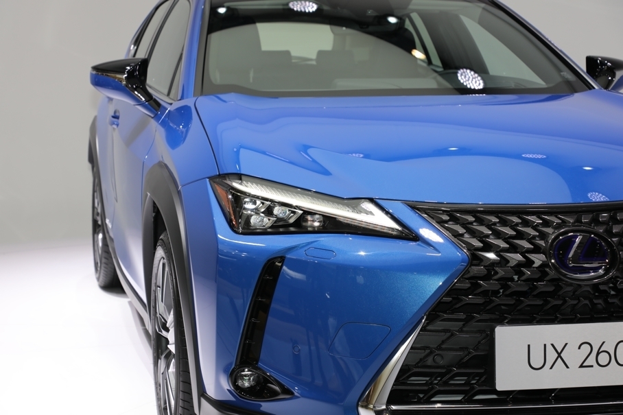 雷克薩斯UX