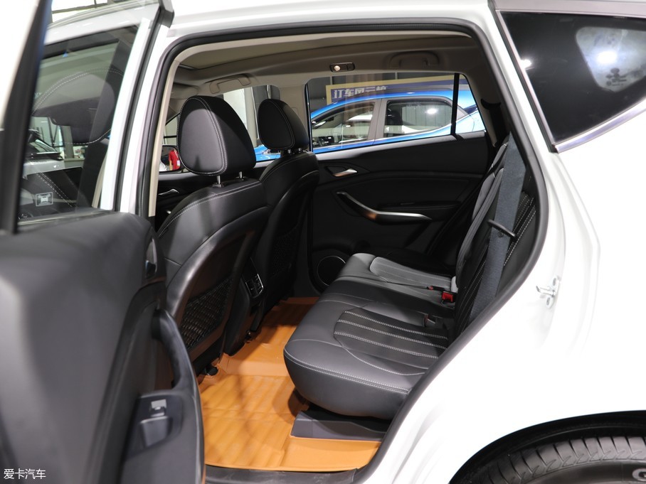 2018成都車展 比亞迪宋/宋DM靜態(tài)評測