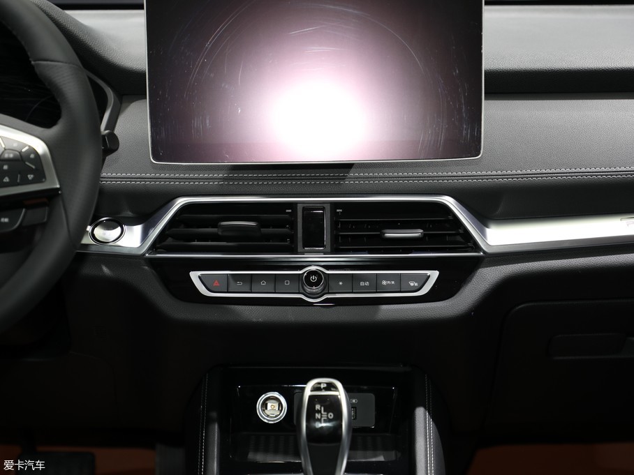 2018成都車展 比亞迪宋/宋DM靜態(tài)評測