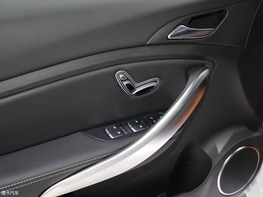 2018成都車展 比亞迪宋/宋DM靜態(tài)評測