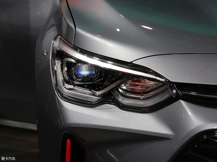 2018�����m�� 