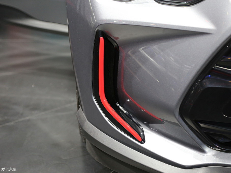 2018�����m�� 