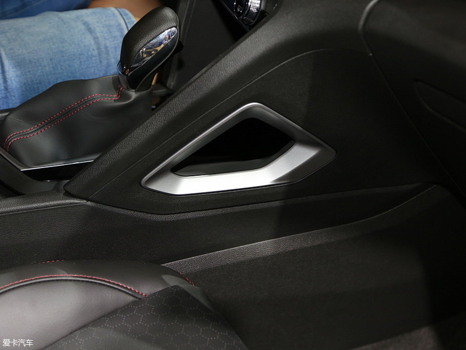 2018�����m�� 