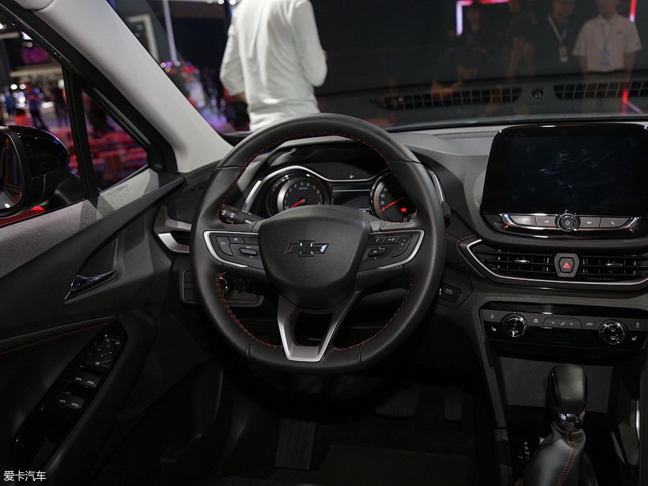 2018�����m�� 