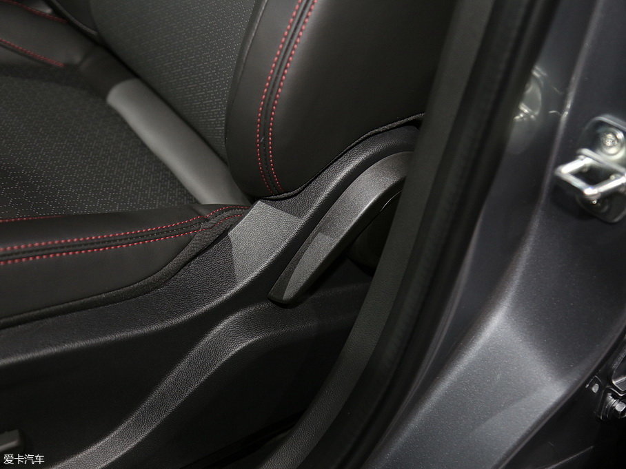 2018�����m�� 