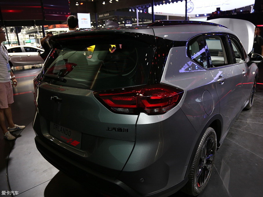 2018�����m�� 