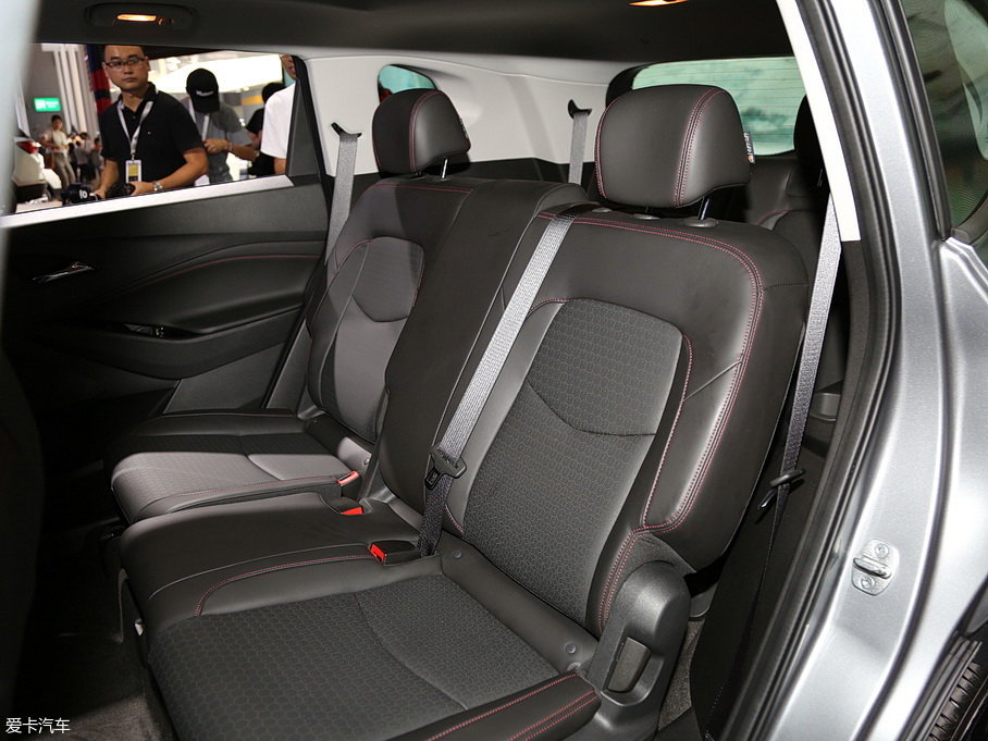 2018�����m�� 