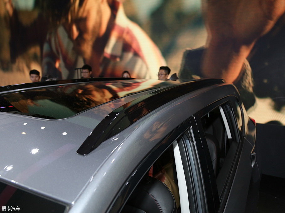 2018�����m�� 