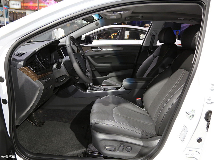 2018�����{����늻�� 