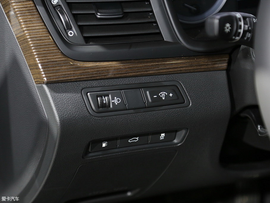 2018�����{����늻�� 