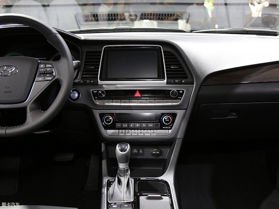 2018�����{����늻��(d��ng) 