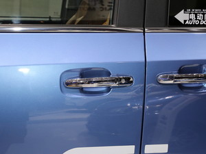 2019ͨMAXUS EG10 Ϻ܇չ