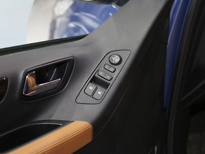 2019ͨMAXUS EG10 Ϻ܇չ