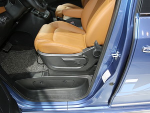 2019ͨMAXUS EG10 Ϻ܇չ