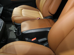 2019ͨMAXUS EG10 Ϻ܇չ