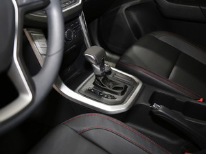 2017ͨMAXUS T60 Ϻ܇չ