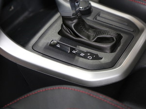 2017ͨMAXUS T60 Ϻ܇չ