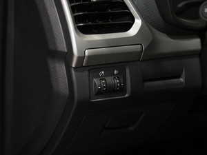 2017ͨMAXUS T60 Ϻ܇չ