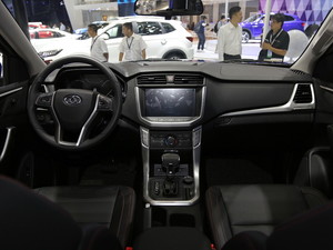 2017ͨMAXUS T60 Ϻ܇չ