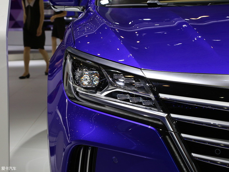 2018��s�� MARVEL X 