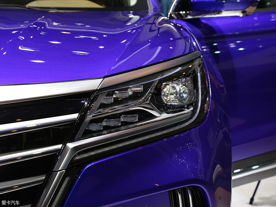 2018��s�� MARVEL X 