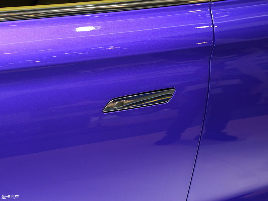 2018��s�� MARVEL X 