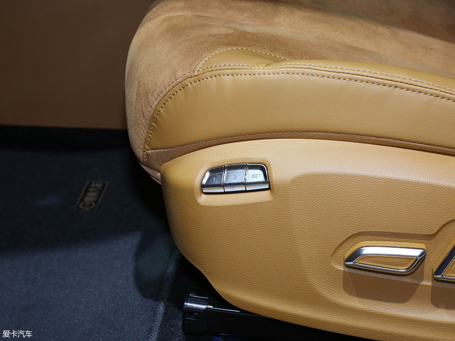 2018��s�� MARVEL X 