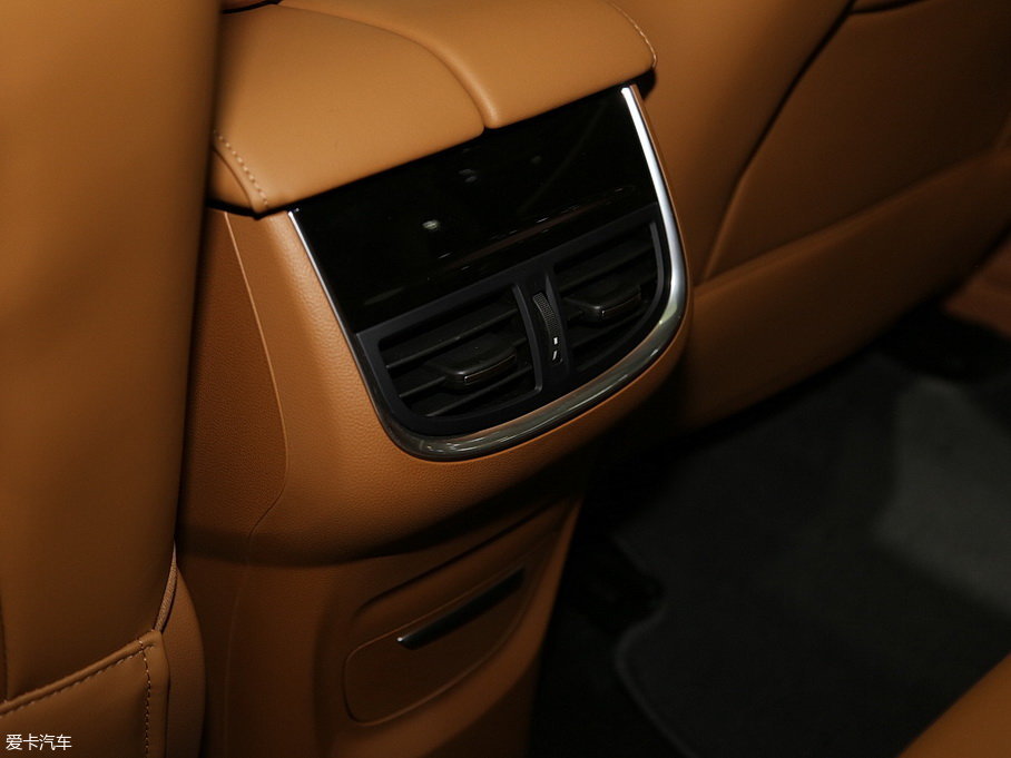 2018��s�� MARVEL X 