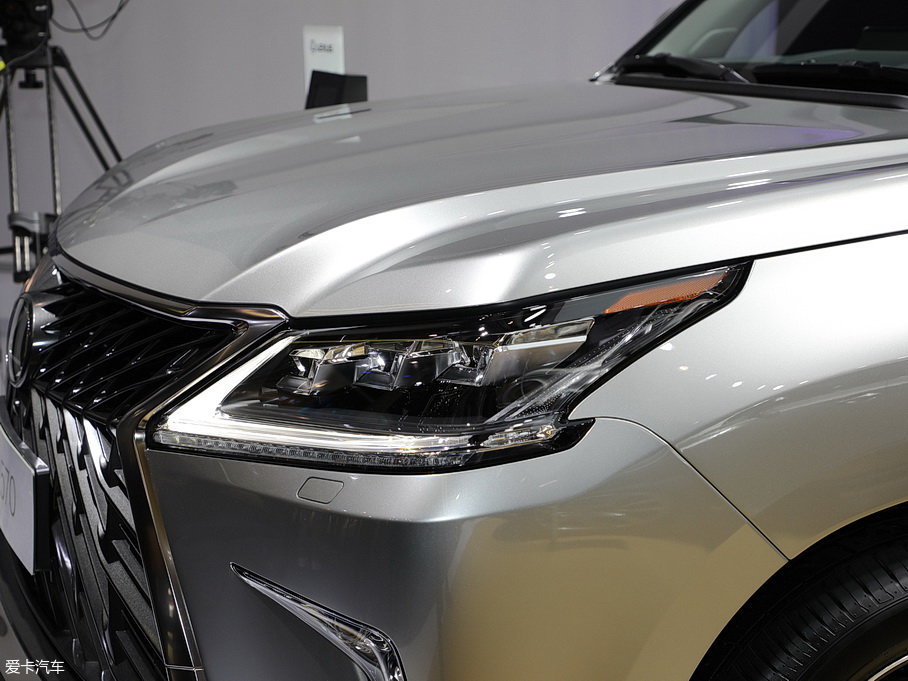 2019���׿��_˹LX 