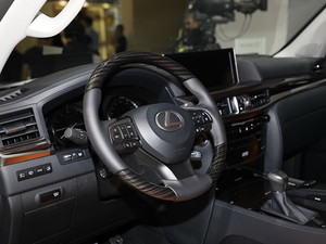 2019���׿��_˹LX �Ϻ�܇չ