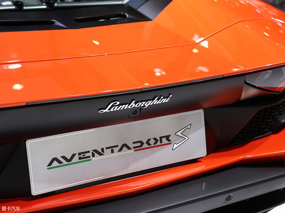 2019Aventador 