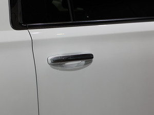 2017P׵ESCALADE Ϻ܇չ