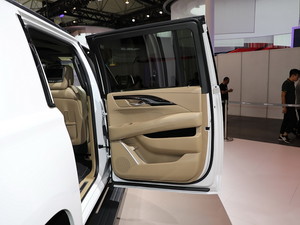 2017P׵ESCALADE Ϻ܇չ