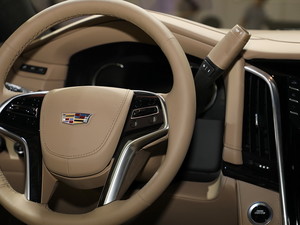 2017P׵ESCALADE Ϻ܇չ