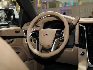 2017P׵ESCALADE Ϻ܇չ