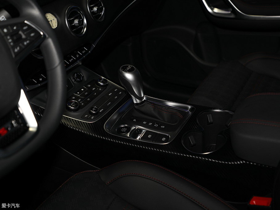 2018�����LS7 