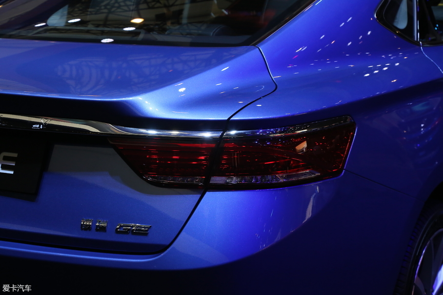 2018���PHEV 