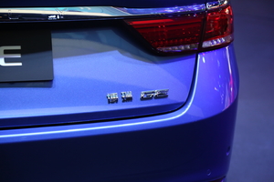 2018���PHEV �Ϻ�܇չ