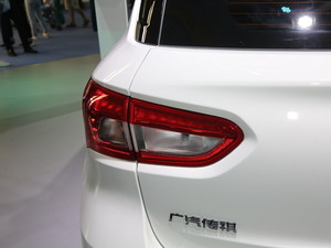  GS4 PHEV