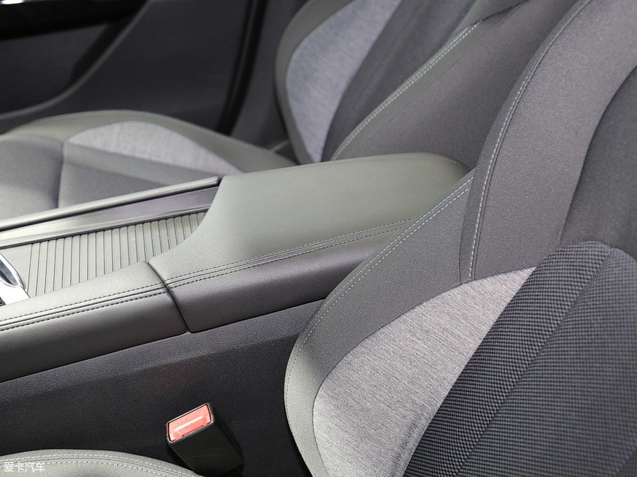 2019|L(fng)L(fng)AX7 