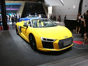 µR8